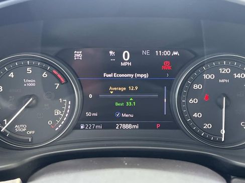 Certified 2023 Cadillac XT4 Premium Luxury w/ Technology Package AWD/4WD image 19