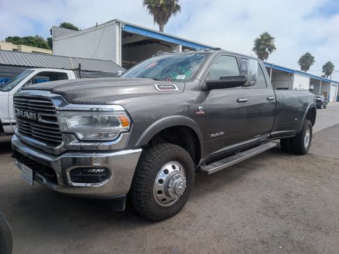 Used 2022 RAM 3500 Laramie AWD/4WD image 1