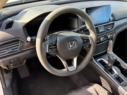 Used 2019 Honda Accord LX image 9