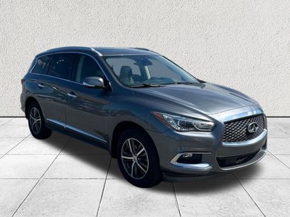 Used 2019 INFINITI QX60 Luxe w/ Essential Package