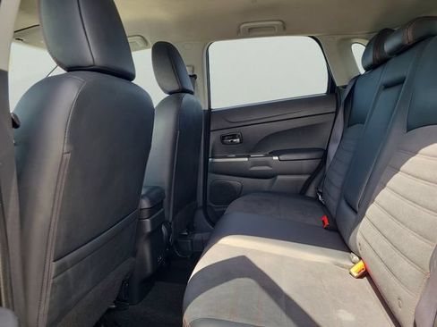 Used 2024 Mitsubishi Outlander Sport SE AWD/4WD image 7
