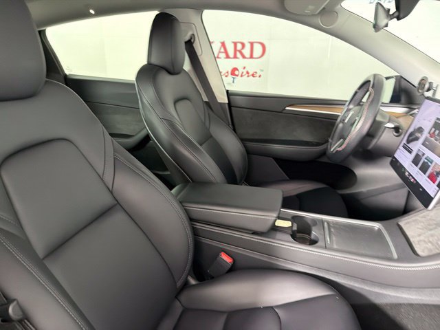 Used 2024 Tesla Model Y Performance AWD/4WD image 30