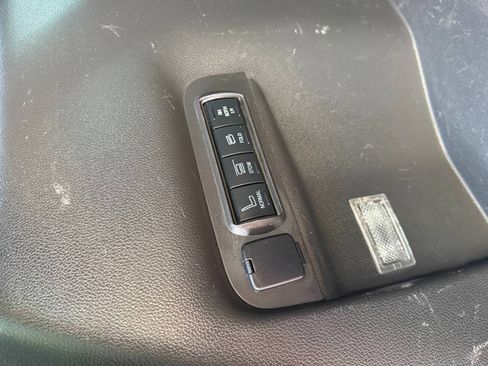 Used 2015 Ford Explorer Sport w/ Equipment Group 401A AWD/4WD image 22