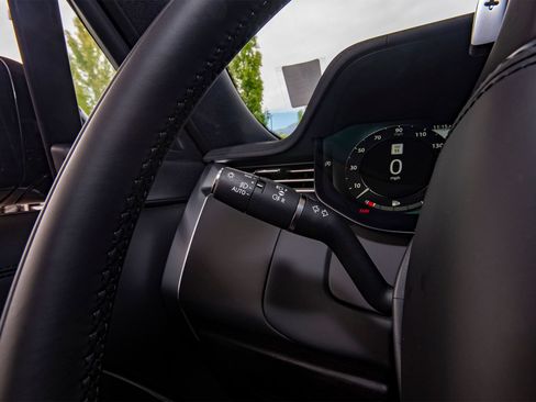 New 2026 Land Rover Range Rover SE AWD/4WD image 12