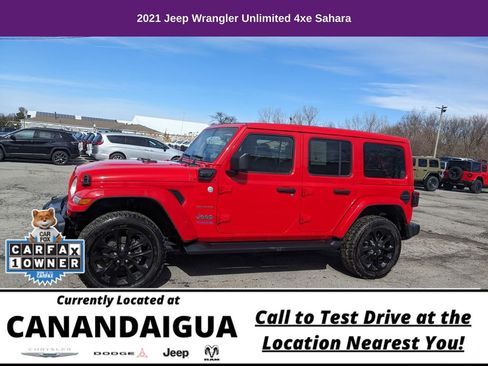 Used 2021 Jeep Wrangler Unlimited Sahara w/ Cold Weather Group AWD/4WD image 3