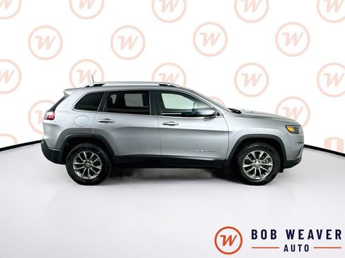 Used 2020 Jeep Cherokee Latitude Plus w/ Cold Weather Group AWD/4WD image 9