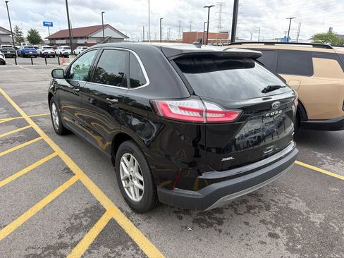 Used 2024 Ford Edge SEL AWD/4WD image 4