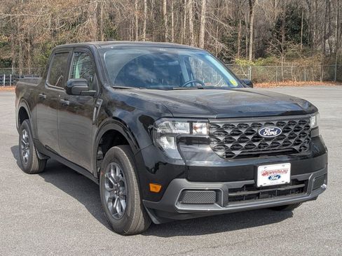 New 2026 Ford Maverick XLT w/ XLT Luxury Package image 3