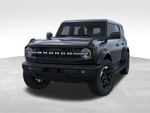 New 2026 Ford Bronco Outer Banks AWD/4WD image 2
