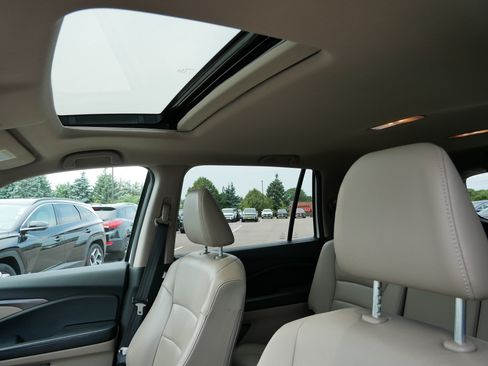 Used 2016 Honda Pilot EX-L image 21