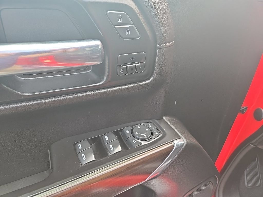 Used 2020 GMC Sierra 1500 SLT AWD/4WD image 10