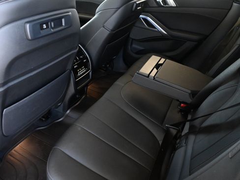 Used 2022 BMW X6 M50i AWD/4WD image 12