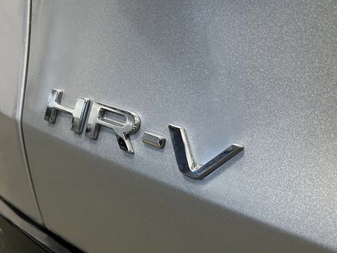 New 2026 Honda HR-V EX-L image 6