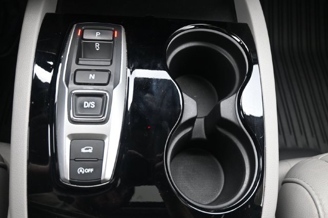 Used 2019 Honda Pilot Touring image 34
