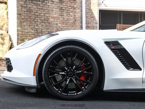 Used 2016 Chevrolet Corvette Z06 w/ 2LZ Preferred Equipment Group RWD image 4