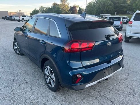 Used 2020 Kia Niro LX FWD image 3