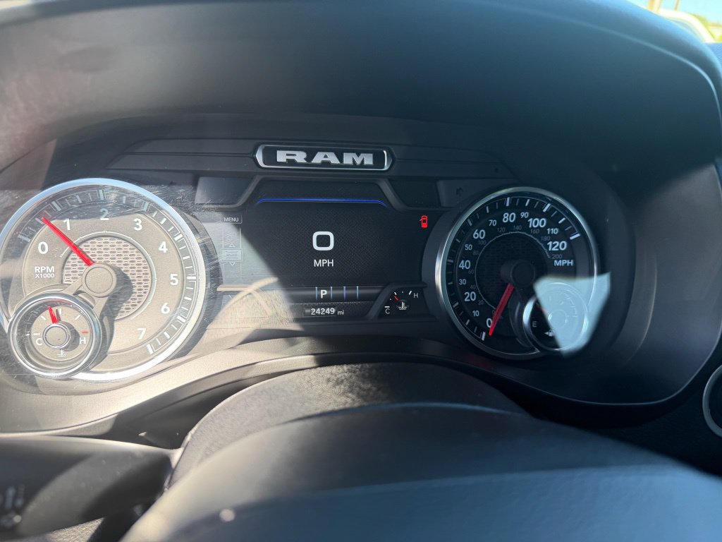 Used 2025 RAM 1500 Big Horn AWD/4WD image 13