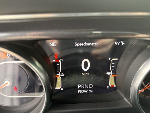 Used 2020 Jeep Wrangler Unlimited Sport AWD/4WD image 30