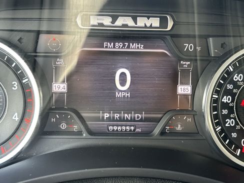 Used 2022 RAM 2500 Laramie AWD/4WD image 12