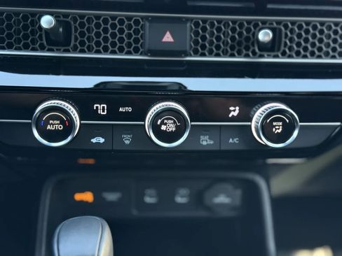 Used 2025 Honda Civic Sport image 32