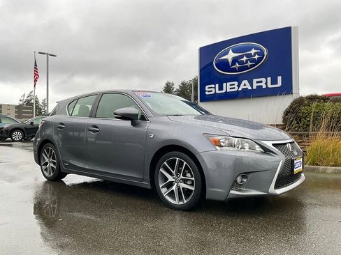 Used 2015 Lexus CT 200h image 2