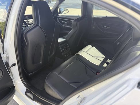 Used 2015 BMW M3 RWD image 27
