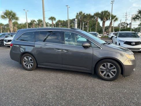 Used 2014 Honda Odyssey Touring Elite image 10