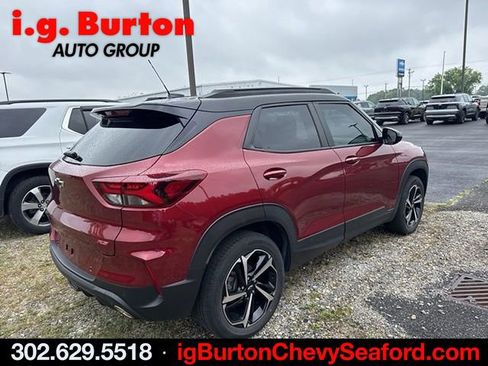Used 2022 Chevrolet TrailBlazer RS w/ Sun and Liftgate Package AWD/4WD image 6