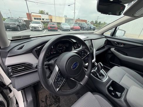 Used 2025 Subaru Outback Premium w/ Popular Package #1A AWD/4WD image 24
