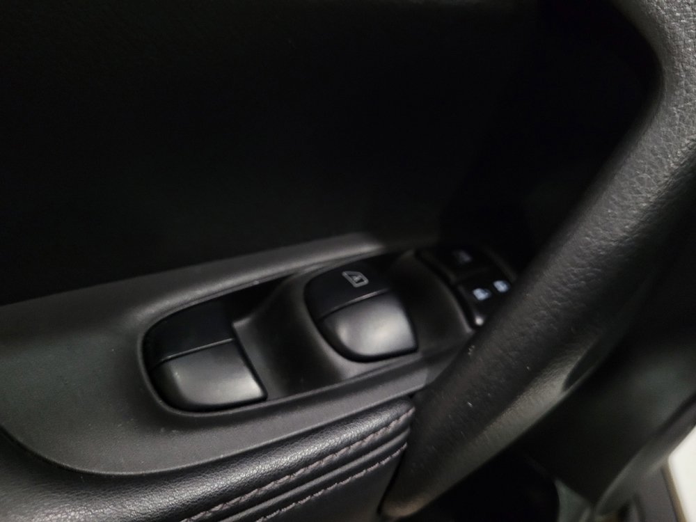 Used 2020 Nissan Rogue S w/ Special Edition Package AWD/4WD image 27