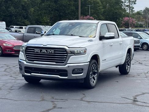 Used 2025 RAM 1500 Laramie AWD/4WD image 2