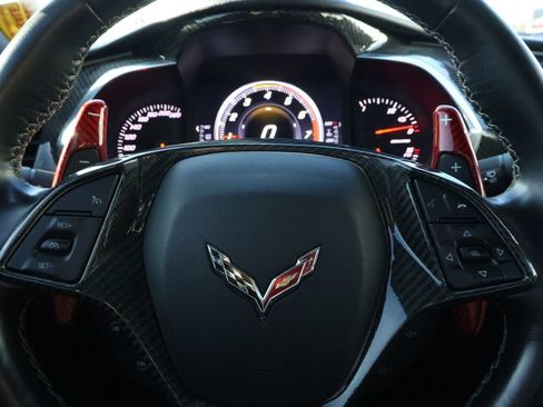 Used 2016 Chevrolet Corvette Z06 w/ 3LZ Preferred Equipment Group RWD image 21