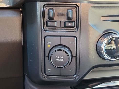 New 2026 Ford F350 King Ranch w/ Chrome Package image 26