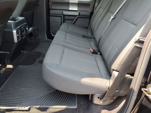 Used 2016 Ford F150 XLT w/ Equipment Group 302A Luxury AWD/4WD image 11