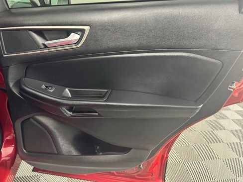 Used 2023 Ford Edge SEL image 26