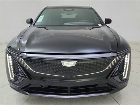 Used 2025 Cadillac Lyriq Sport image 13