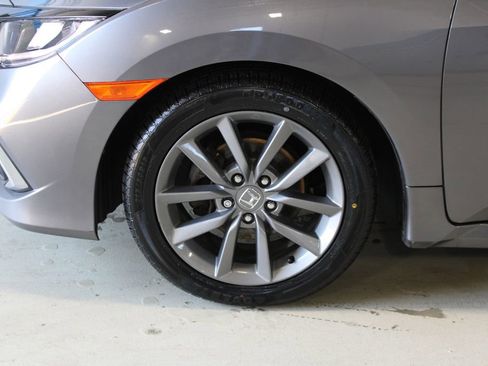 Used 2019 Honda Civic EX-L image 5