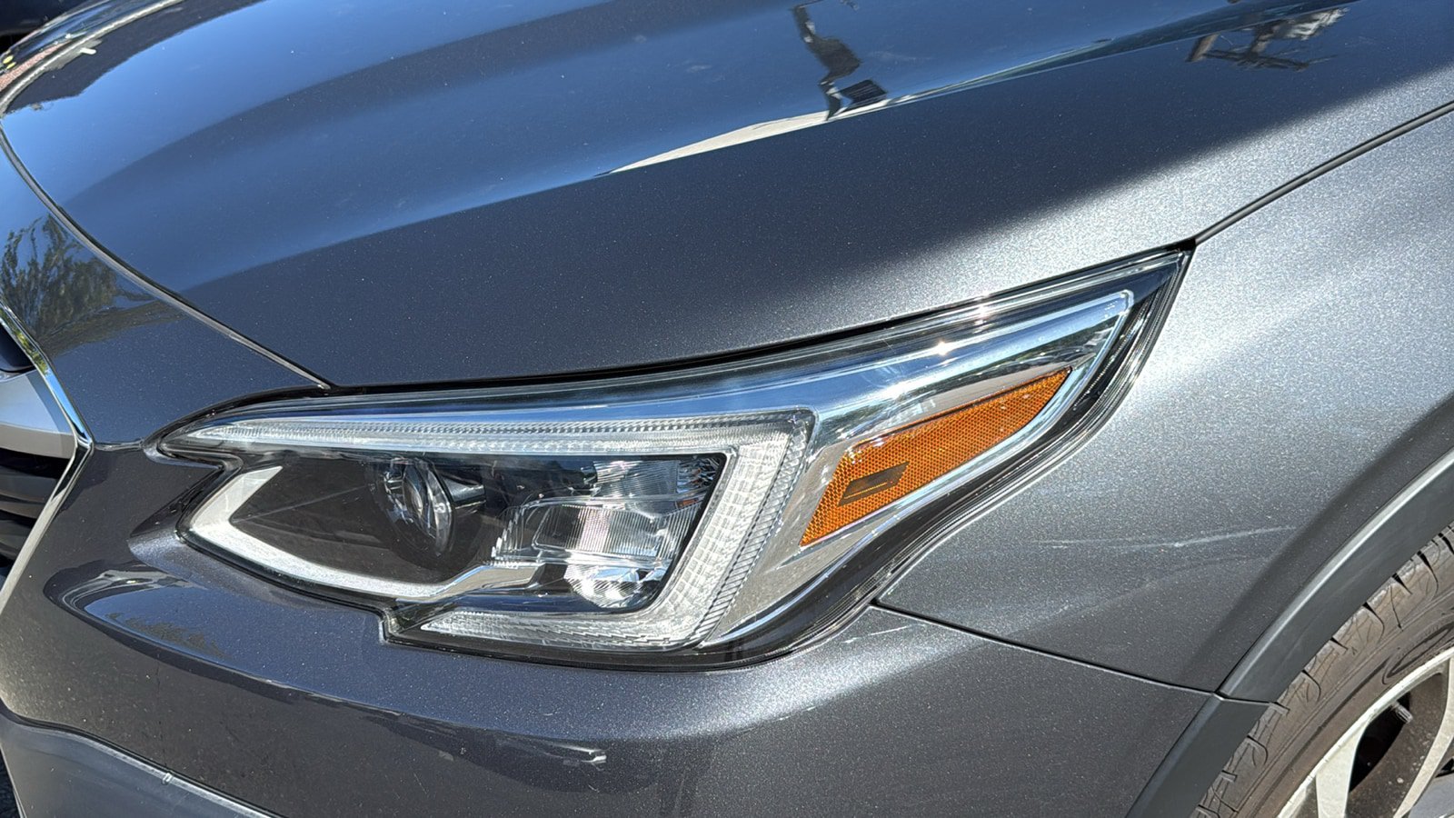 Used 2020 Subaru Outback Touring XT AWD/4WD image 8
