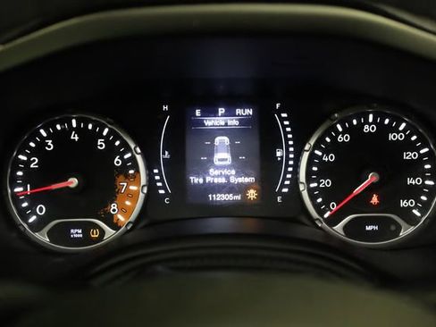 Used 2017 Jeep Renegade Latitude image 19