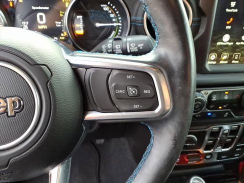 Used 2022 Jeep Wrangler Unlimited Rubicon 4xe w/ Cold Weather Group image 21