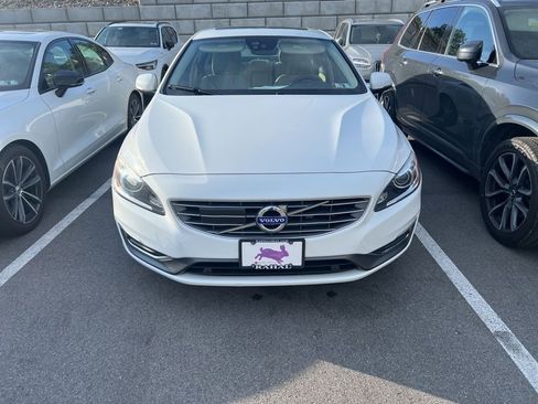 Used 2017 Volvo S60 T5 Inscription Platinum w/ Climate Package AWD/4WD image 1