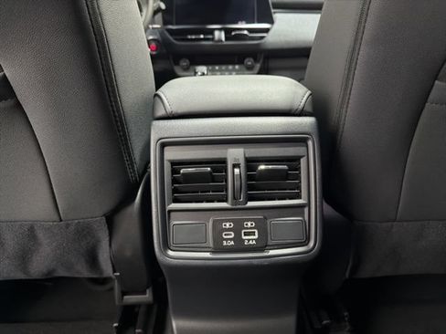 Certified 2026 Subaru Outback Premium AWD/4WD image 30
