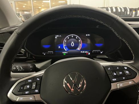 Certified 2024 Volkswagen Taos S image 4