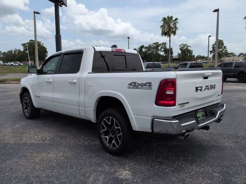 Used 2025 RAM 1500 Laramie AWD/4WD image 7