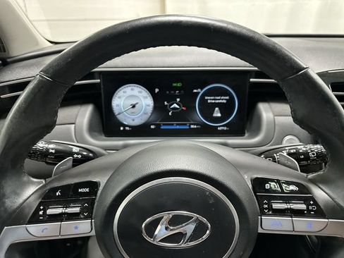 Used 2022 Hyundai Tucson Limited AWD/4WD image 10