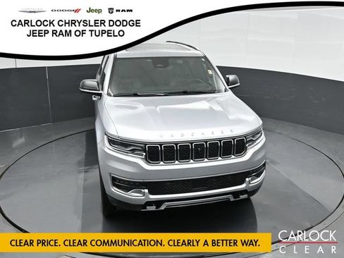 Used 2025 Jeep Wagoneer Series III w/ Premium Group I AWD/4WD image 33