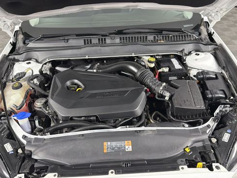 Used 2013 Ford Fusion SE FWD image 11