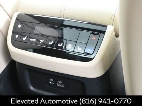 Certified 2025 INFINITI QX60 Luxe w/ Lighting Package (N94) AWD/4WD image 10