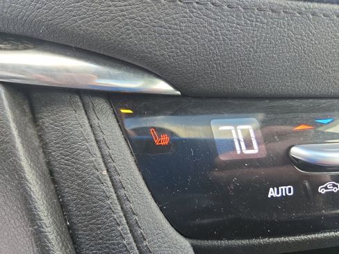 Used 2020 Cadillac XT5 Sportv image 23