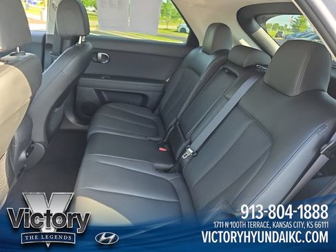 Used 2025 Hyundai Ioniq 5 SEL RWD image 38